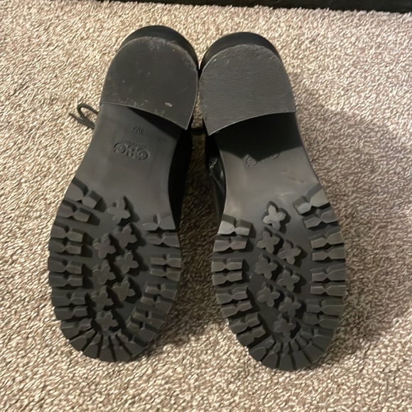 Booties - Picture 12 of 12